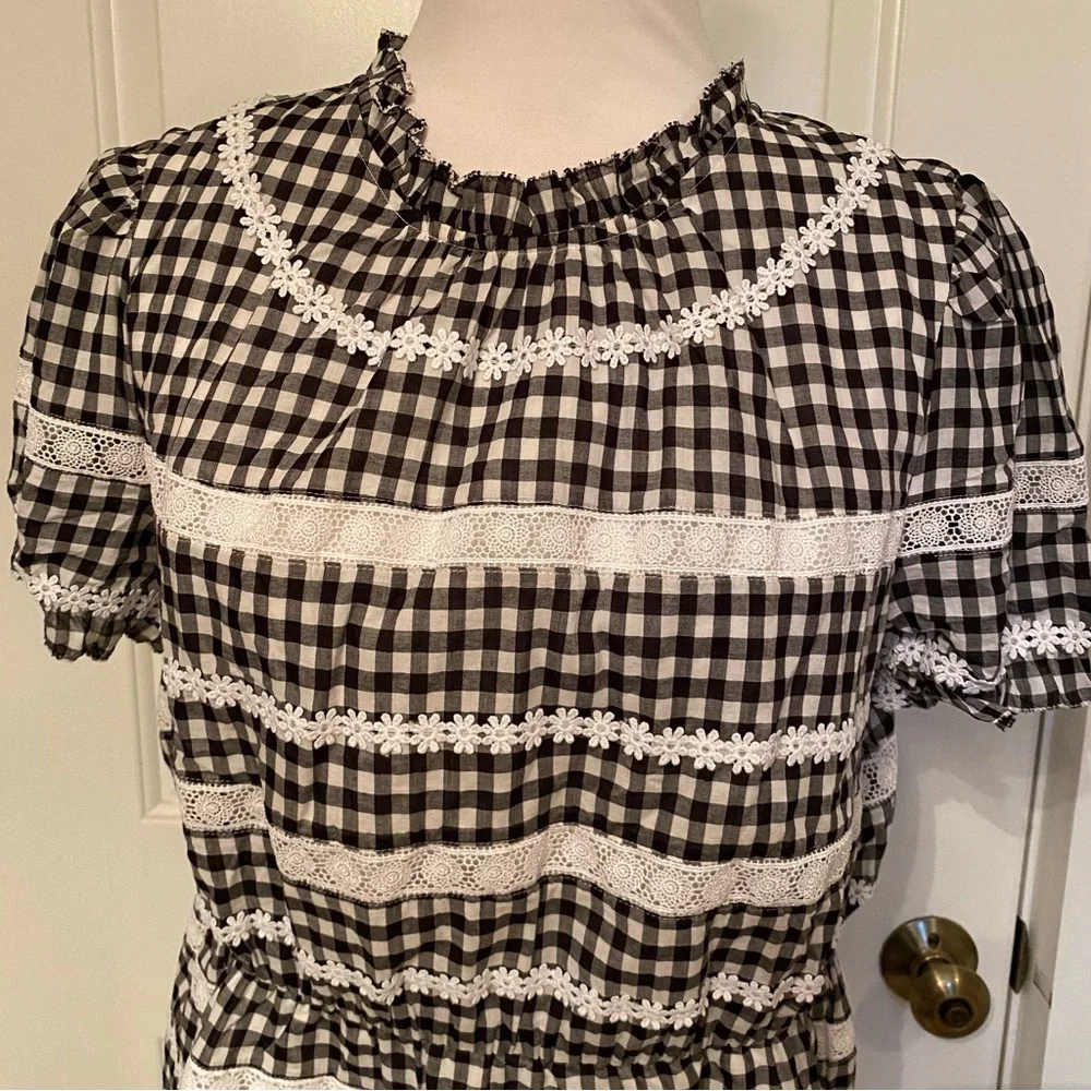 J. CREW NEW TOP BLOUSE BLACK WHITE GINGHAM CHECK LACE SHORT PUFF SLEEVE SIZE M